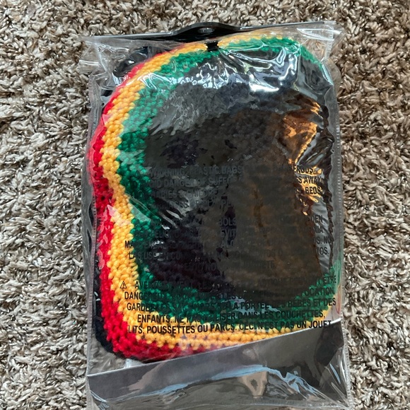 Dreadlock Long Black Wig with Jamaican Hat - Picture 2 of 6